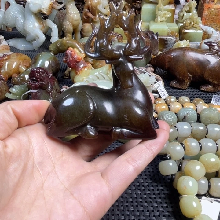 和田玉挂件未镶嵌刘***生