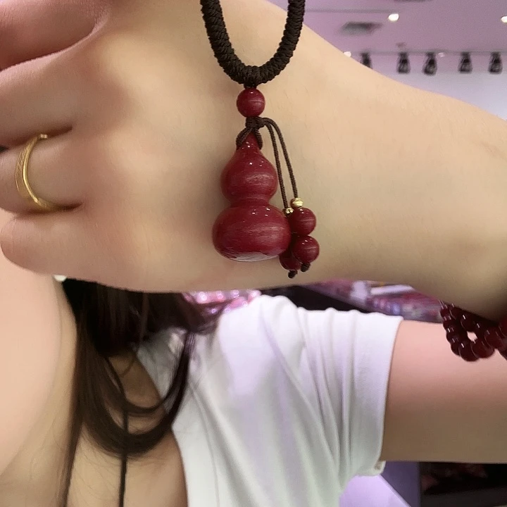 石英石铁合金钥匙扣