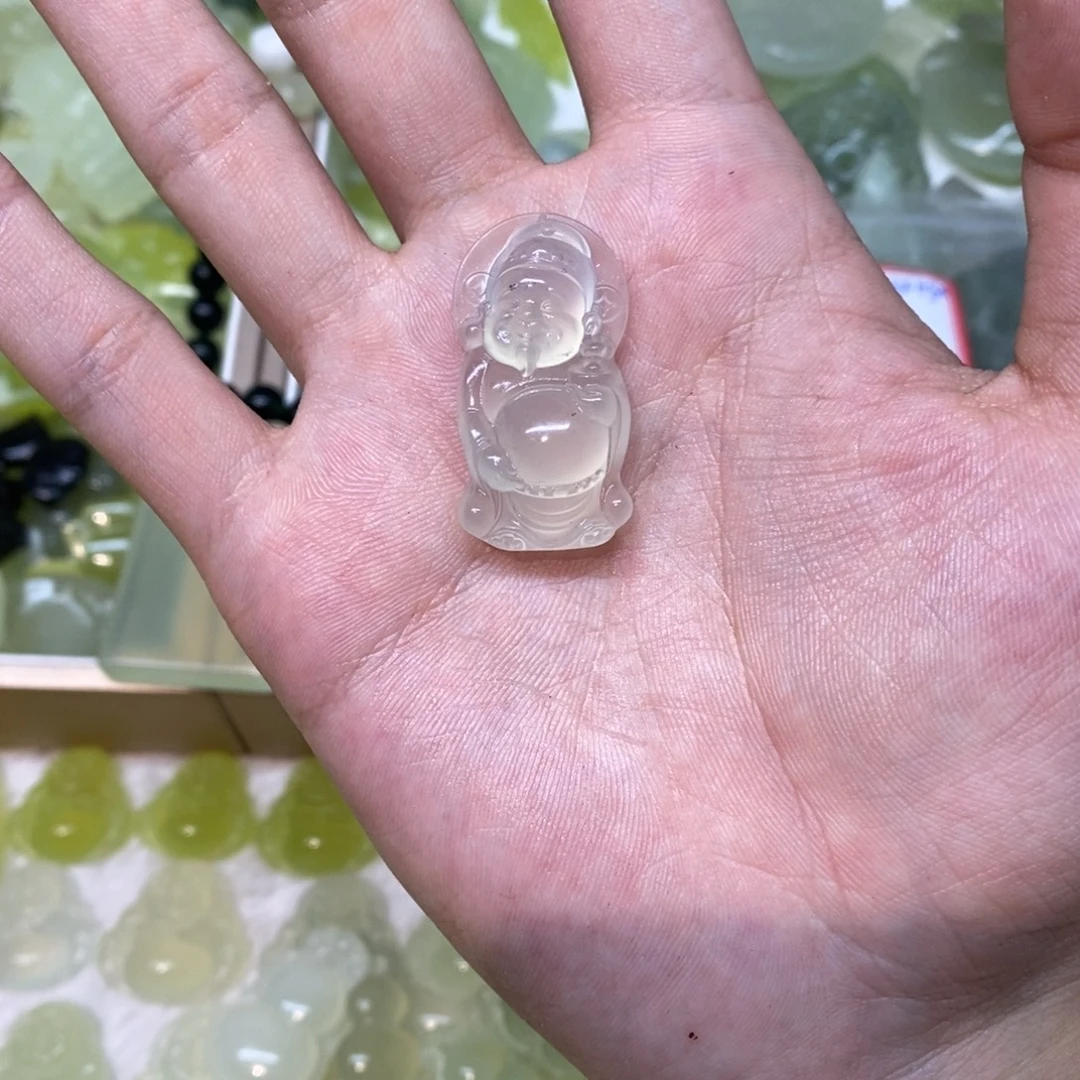 了***人岫玉未镶嵌吊坠(赠链)