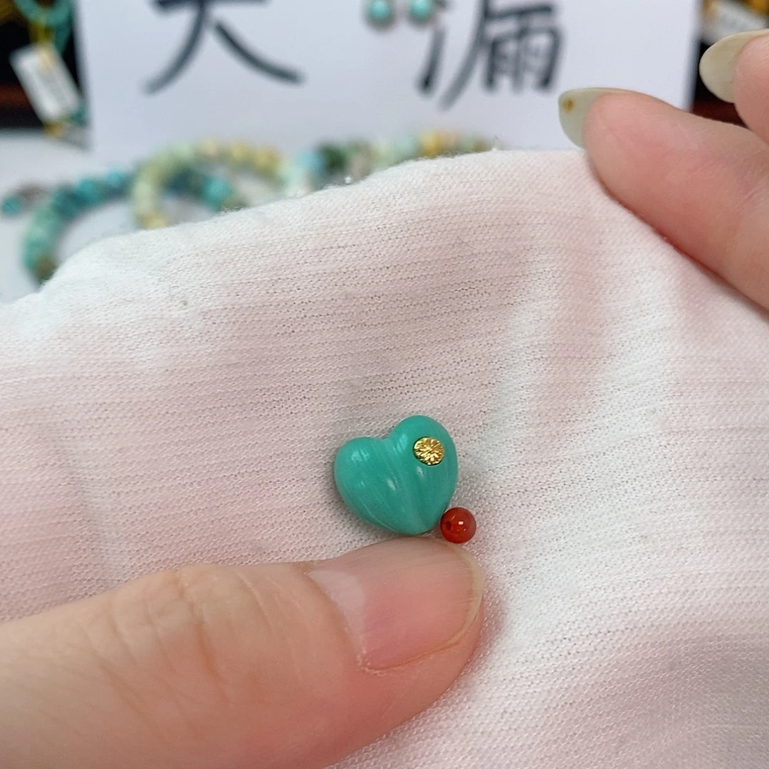 未镶嵌南红玛瑙珠宝奇石