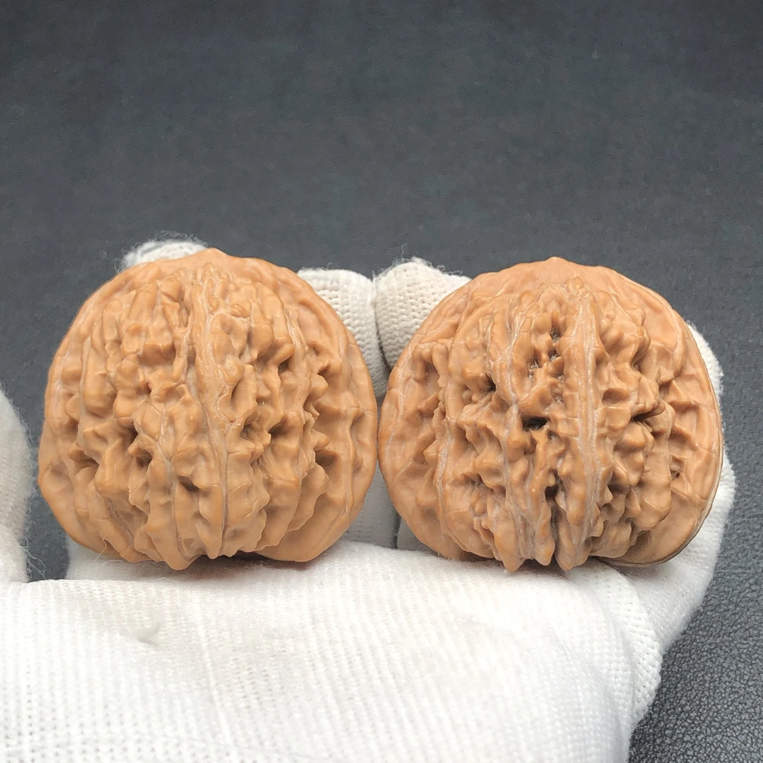 文玩核桃手把件无修四座楼狮子头 一物一图W537-23号 44/43/40mm