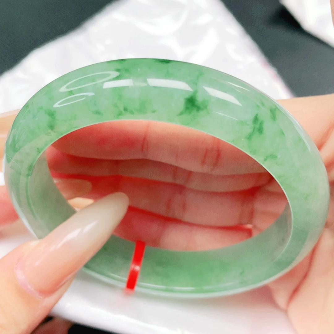 翡翠未镶嵌手镯58