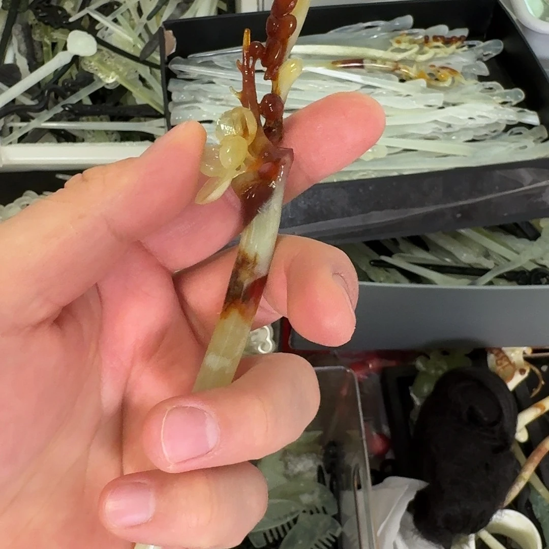 蛇纹石玉未镶嵌发饰