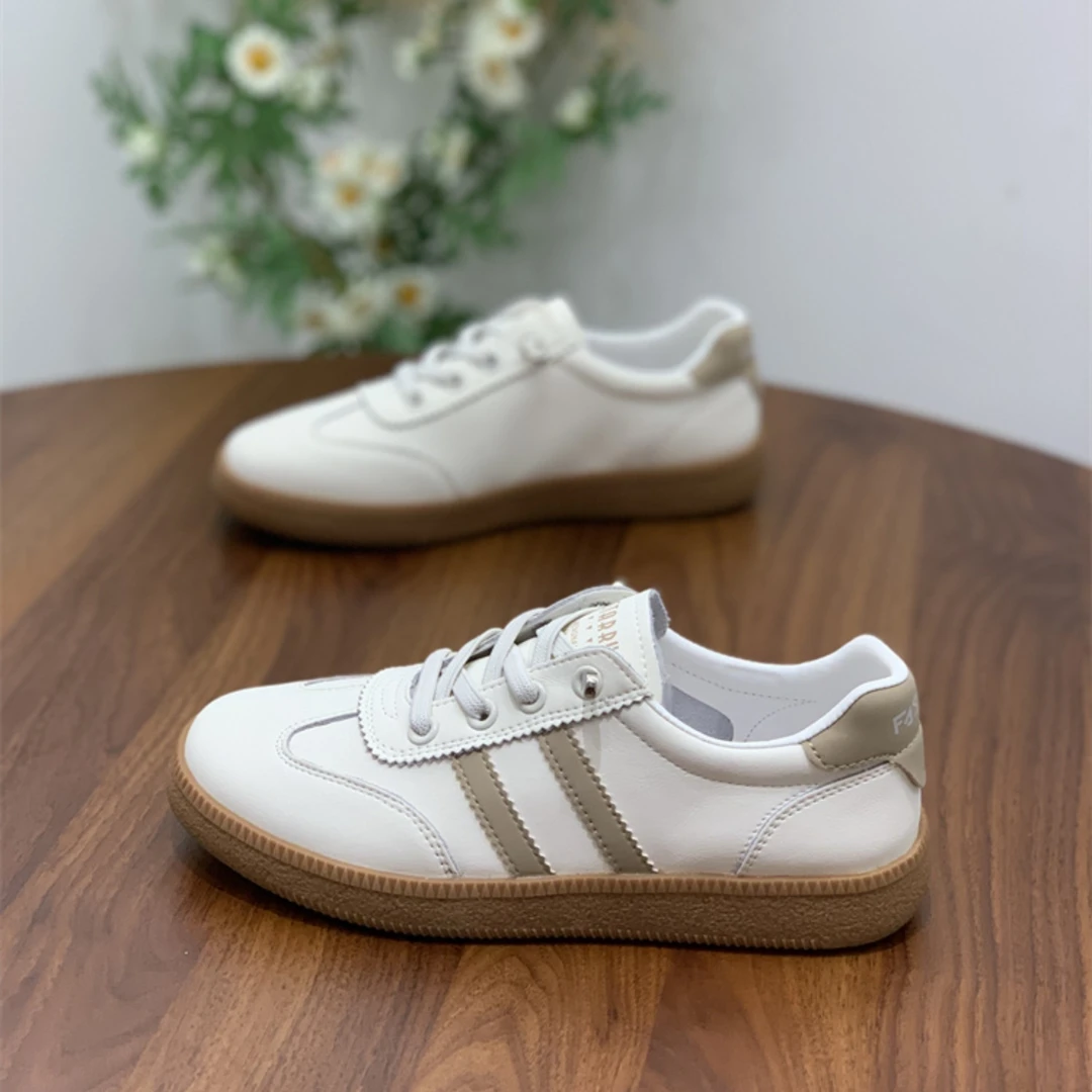 复古平底德训鞋女2025年春季新款百搭休闲韩版超火显脚小运动板鞋