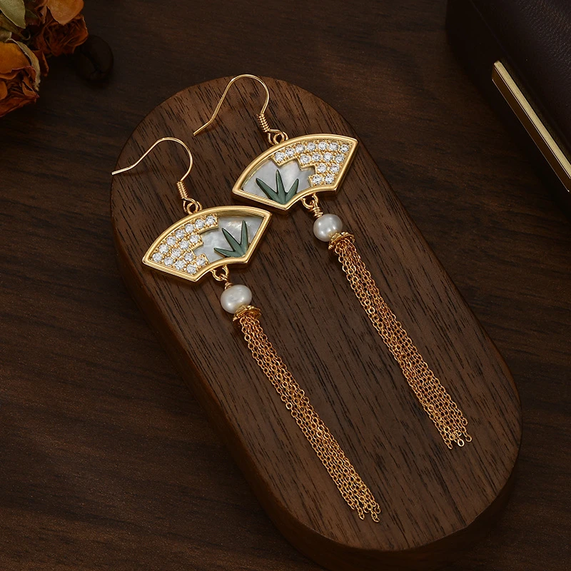 铜合金合成锆石耳饰 S925银针中式森系超仙小众国风扇形耳环复古