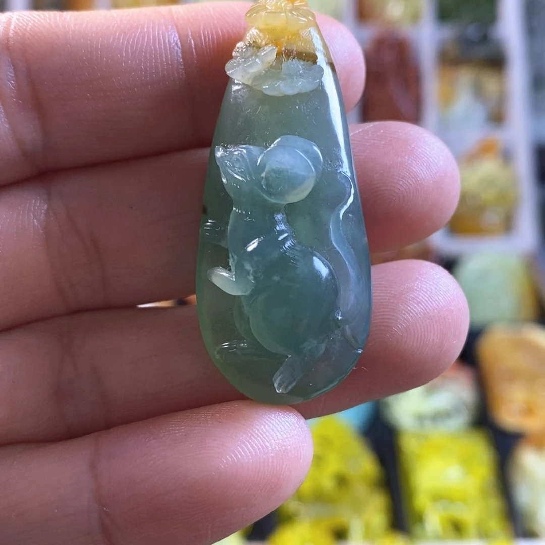 合金蛇纹石玉颈饰