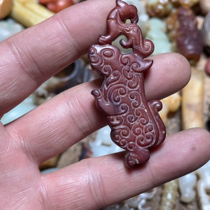 和田玉（糖玉）未镶嵌颈饰