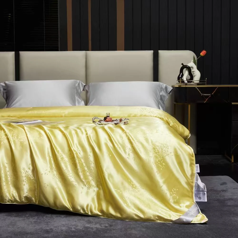 【30天免费试睡】轻奢高端贡缎提花黄金蚕丝被200*230cm