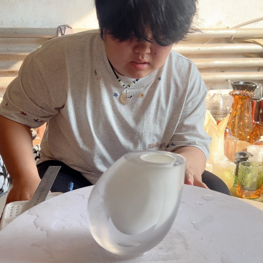白色切面高度14琉璃花器摆件微瑕