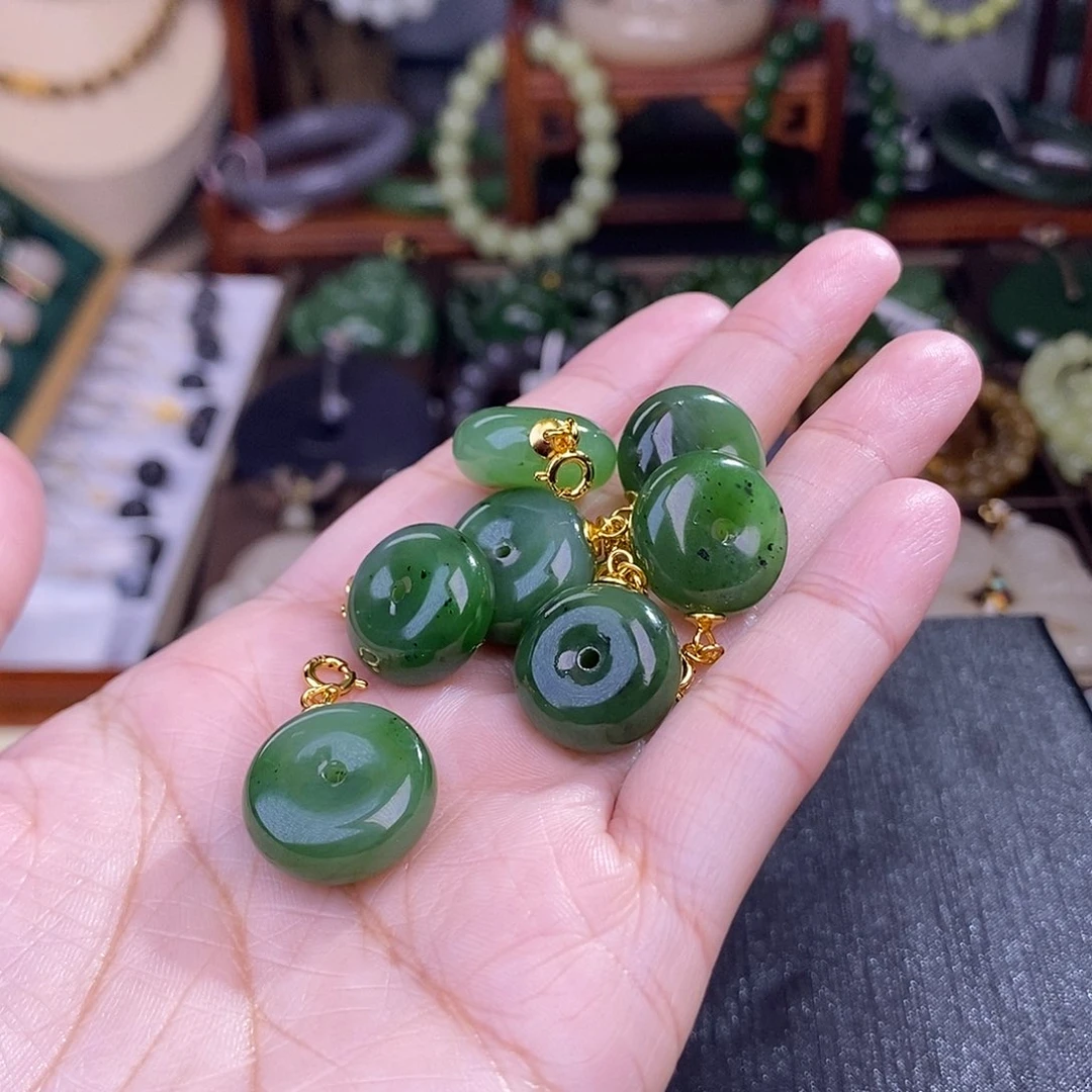 和田玉多样性发一碧玉 925.银平安扣未镶嵌