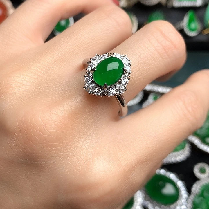 翡翠未镶嵌戒指戒指