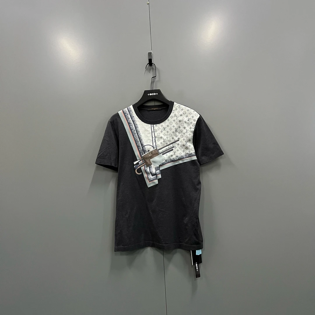 99新 LouisVuitton/路易威登 ab927 207093 lv 锁扣拼色短袖 M码