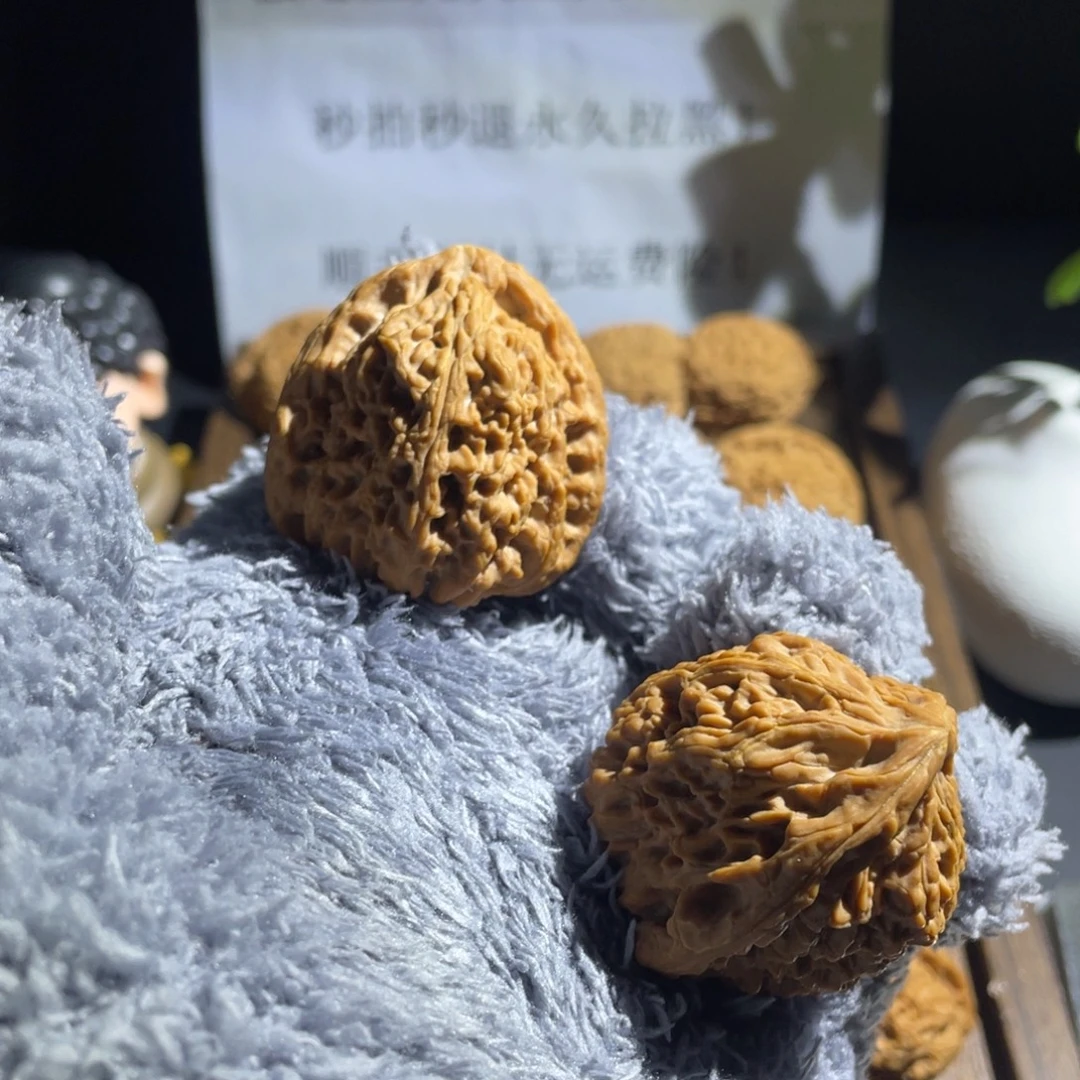 文玩核桃吊坠核桃