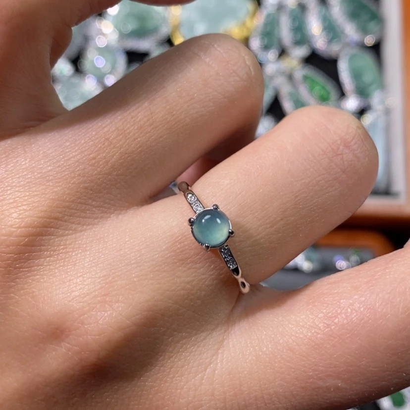 【闪购商品】翡翠颈饰未镶嵌天然