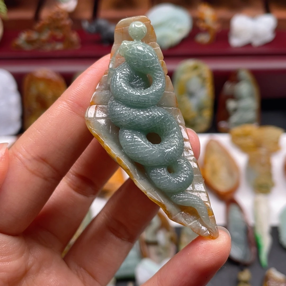 定制翡翠未镶嵌翡翠