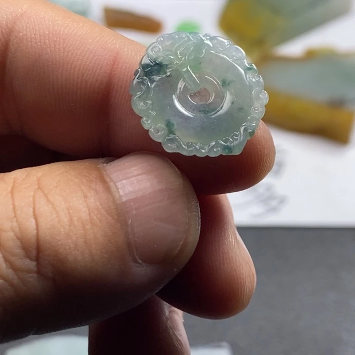 定制翡翠未镶嵌包工