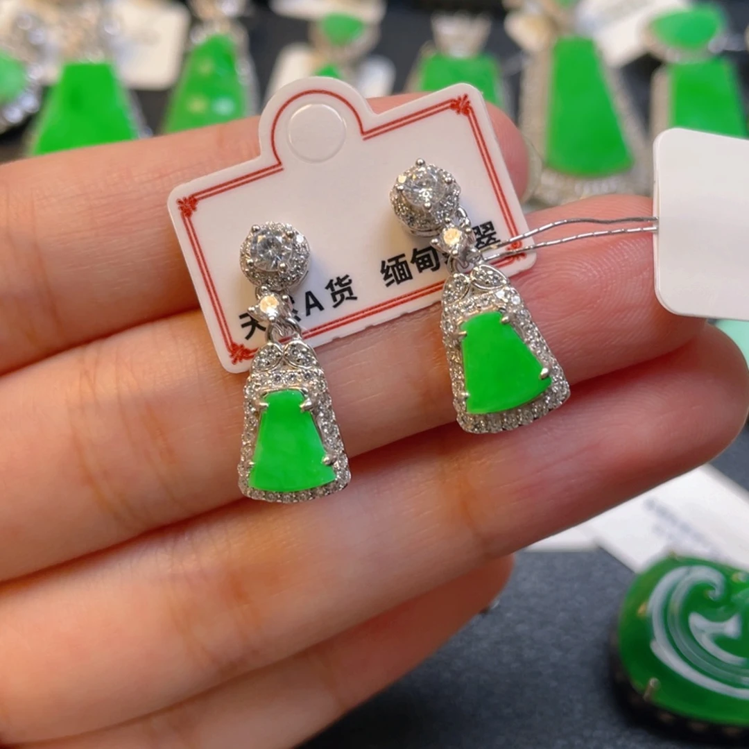 颈饰银S925镶嵌翡翠