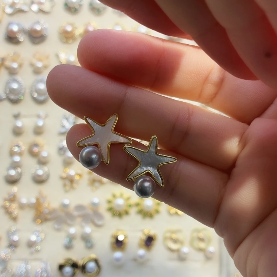 淡水珍珠合金耳饰