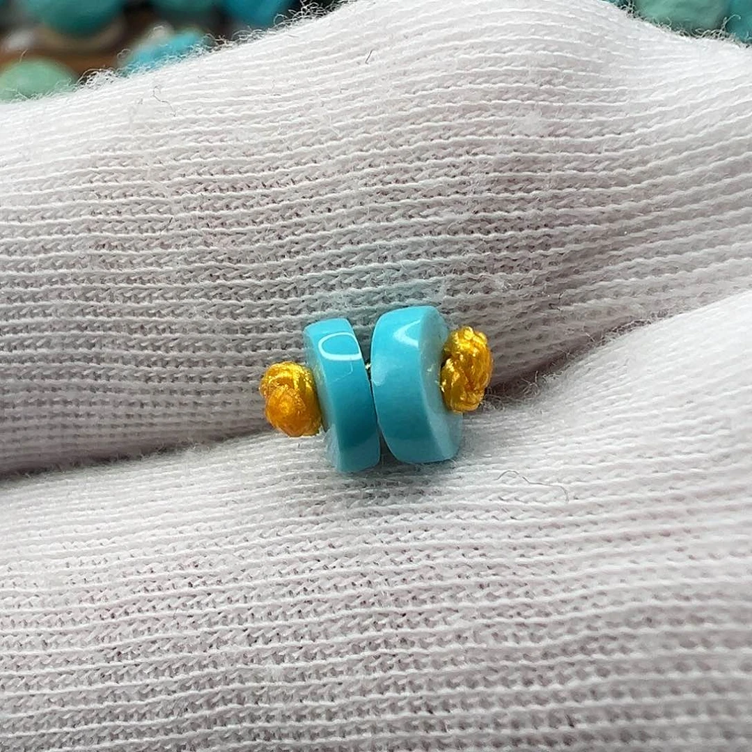 绿松石配饰未镶嵌