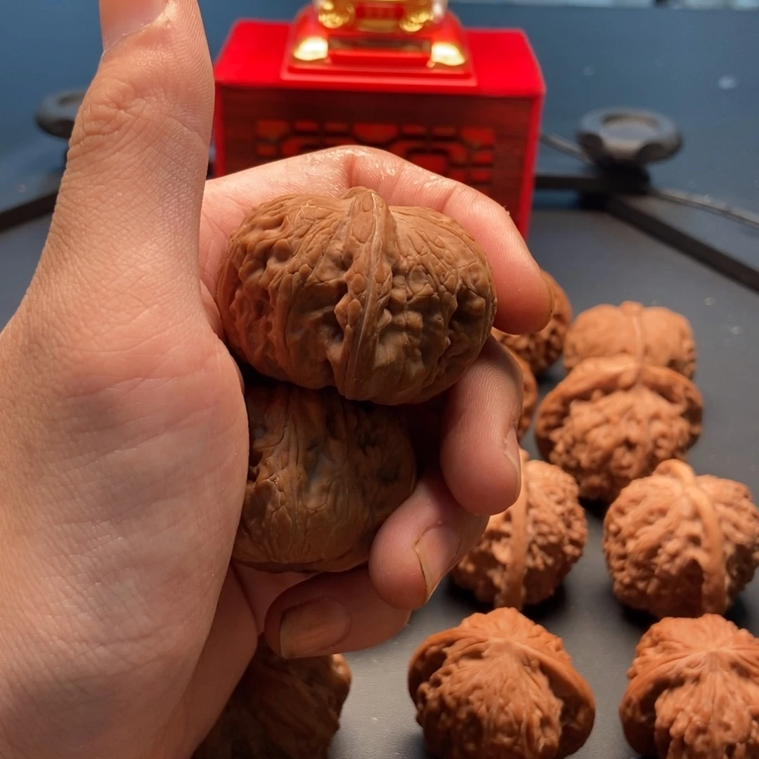 已***置文玩核桃吊坠元宝