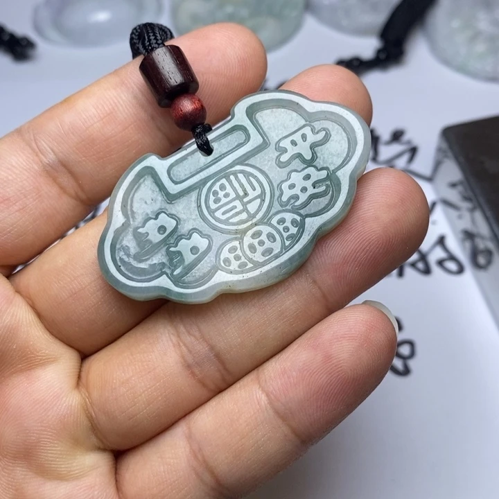颈饰未镶嵌翡翠幸***活翡翠