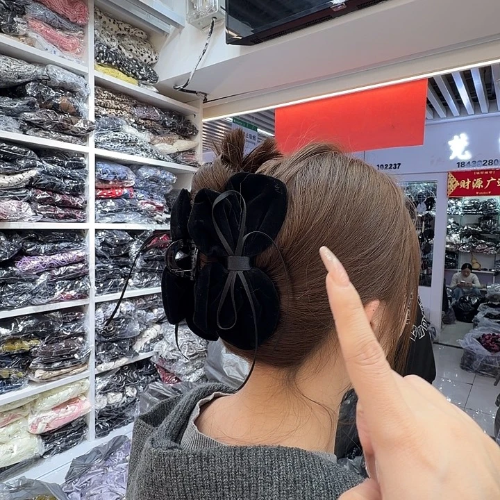 布艺非金属大蝴蝶-1