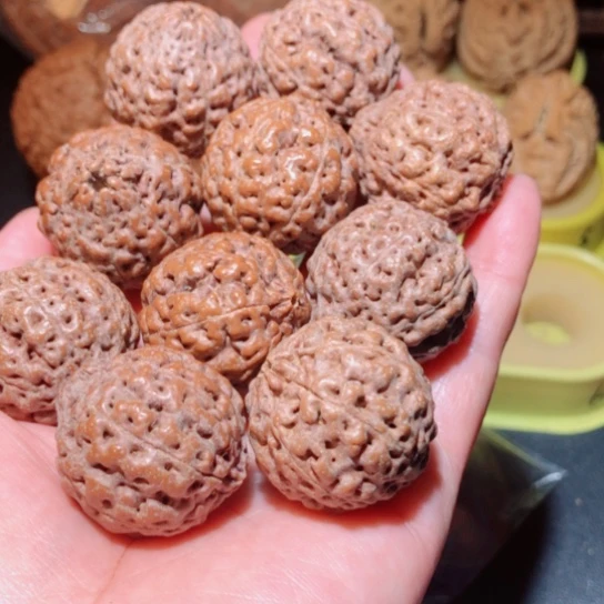 文玩核桃把件雨*八瓣金刚菩提手串