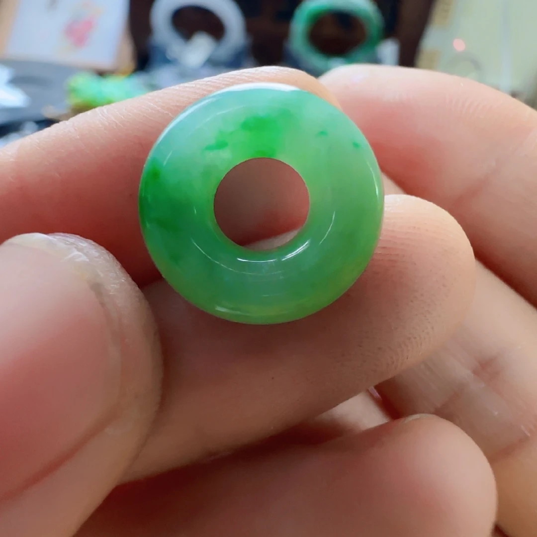 翡翠未镶嵌手镯翡翠150