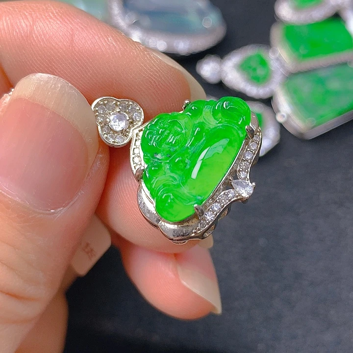 翡翠银S925镶嵌颈饰