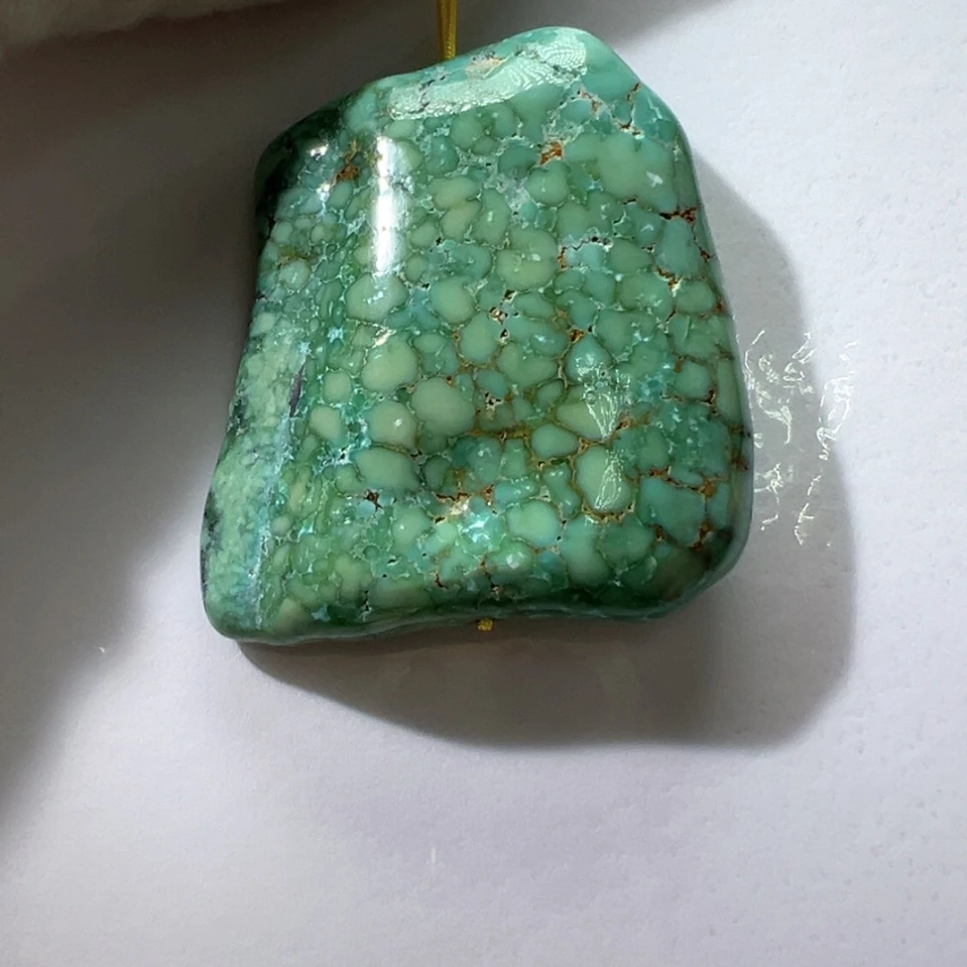 绿松石未镶嵌挂件