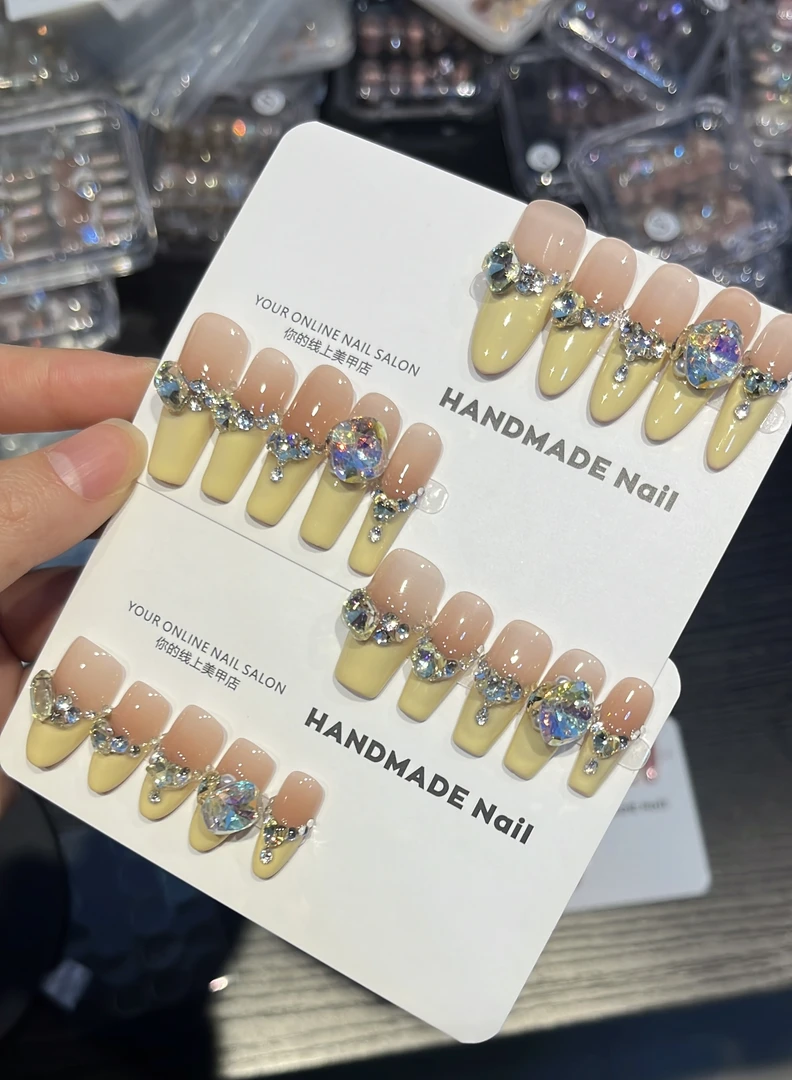 【小黄吖】——纯手工穿戴甲