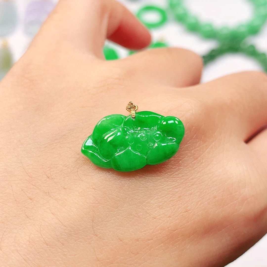 吊坠(不含链)18K金镶嵌翡翠