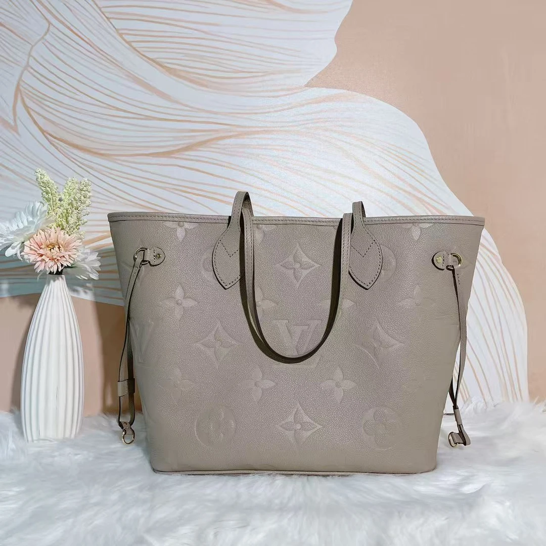 95新 LouisVuitton/路易威登 95新lv大象灰芯片款neverfull648110