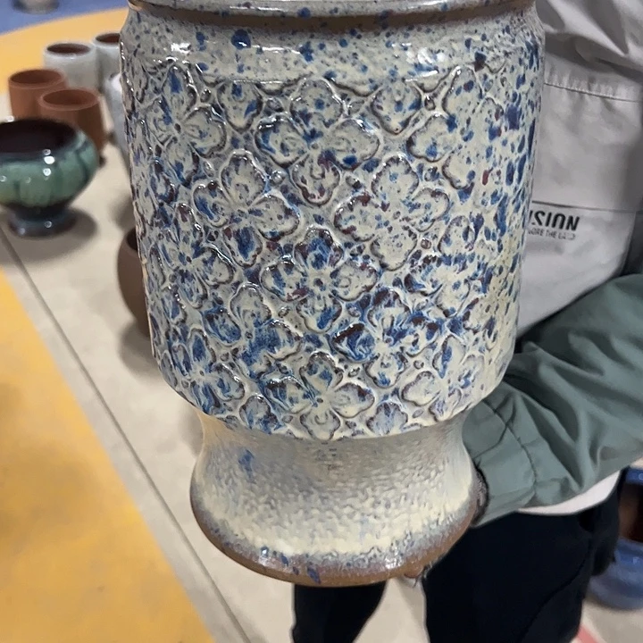 高度30厘米口20厘米