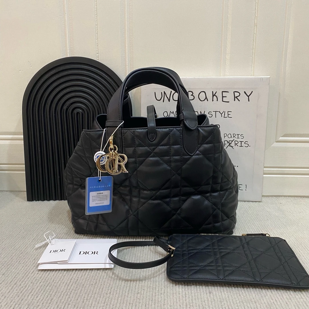 99新 DIOR/迪奥 黑色toujours菜篮子手提中号24年