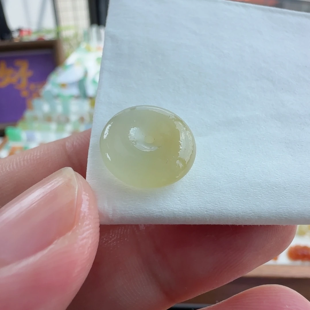 未镶嵌定制翡翠定制翡翠毛货不退不换