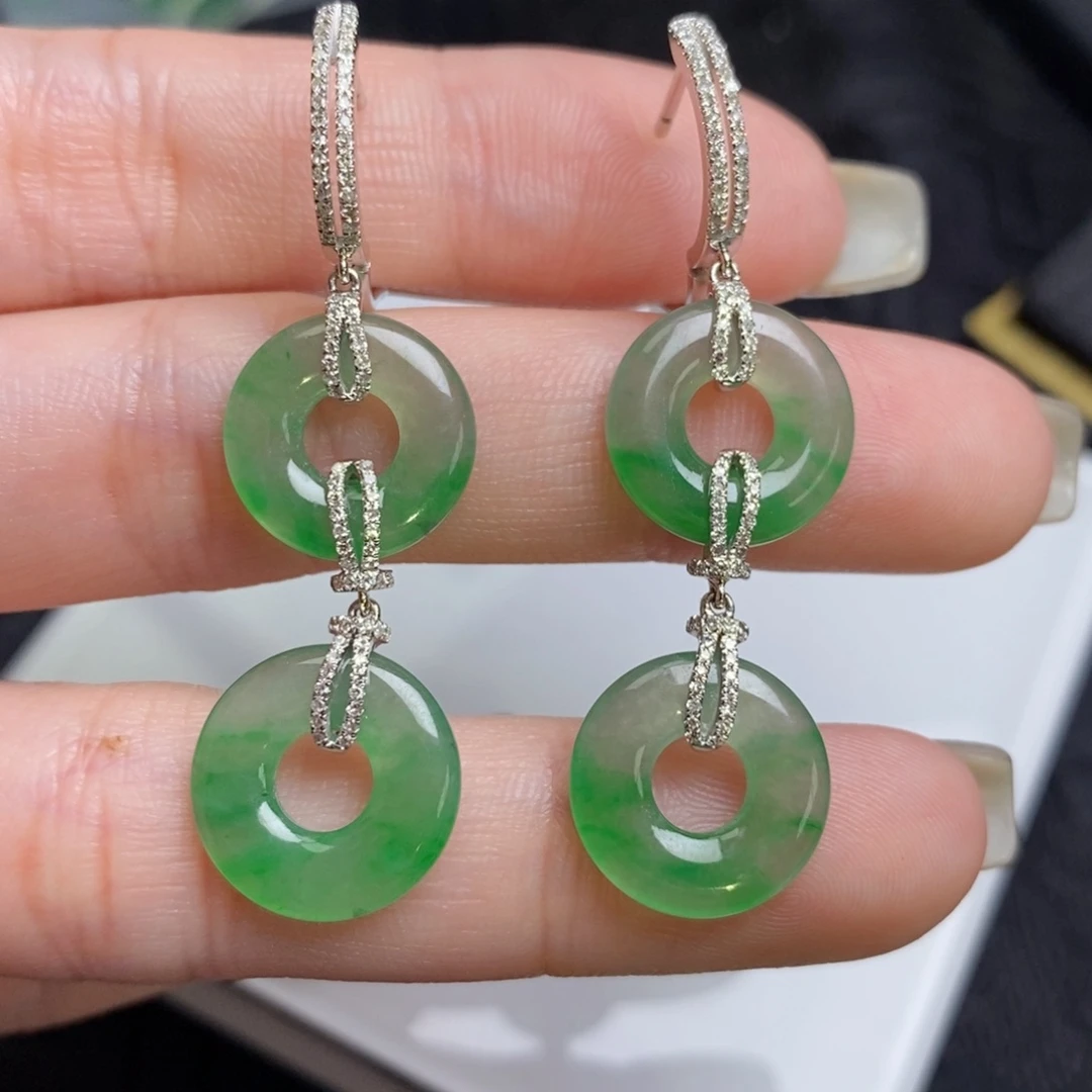 翡翠18K金镶嵌耳饰甜甜圈