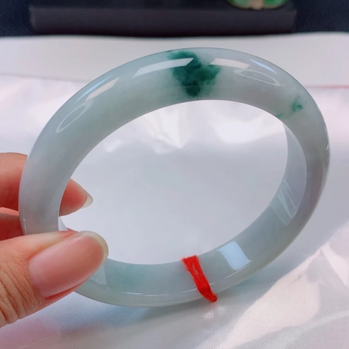 未镶嵌手镯翡翠61圈