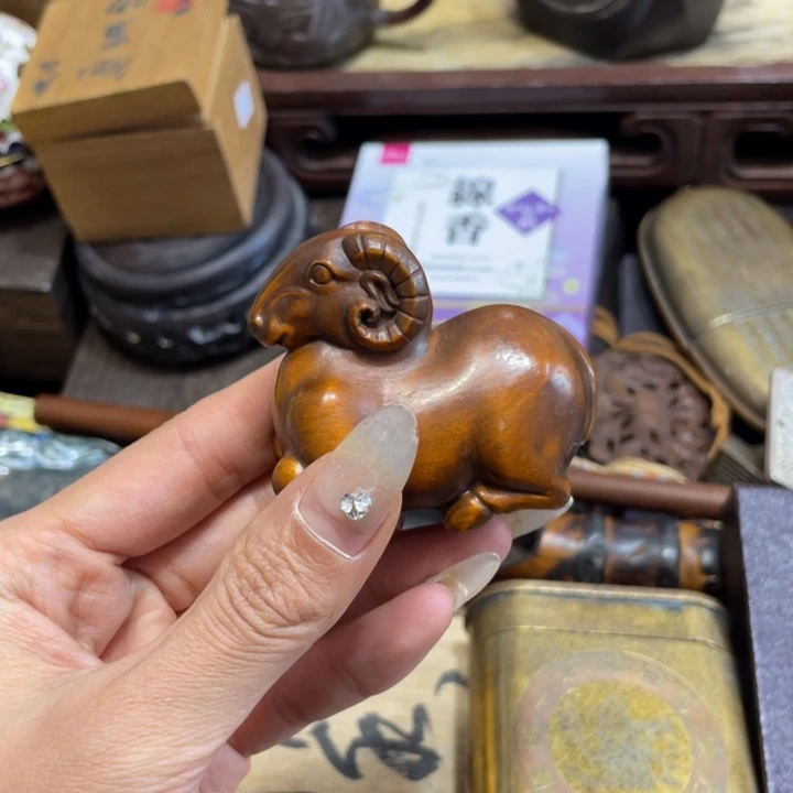 红酸枝木类端景台