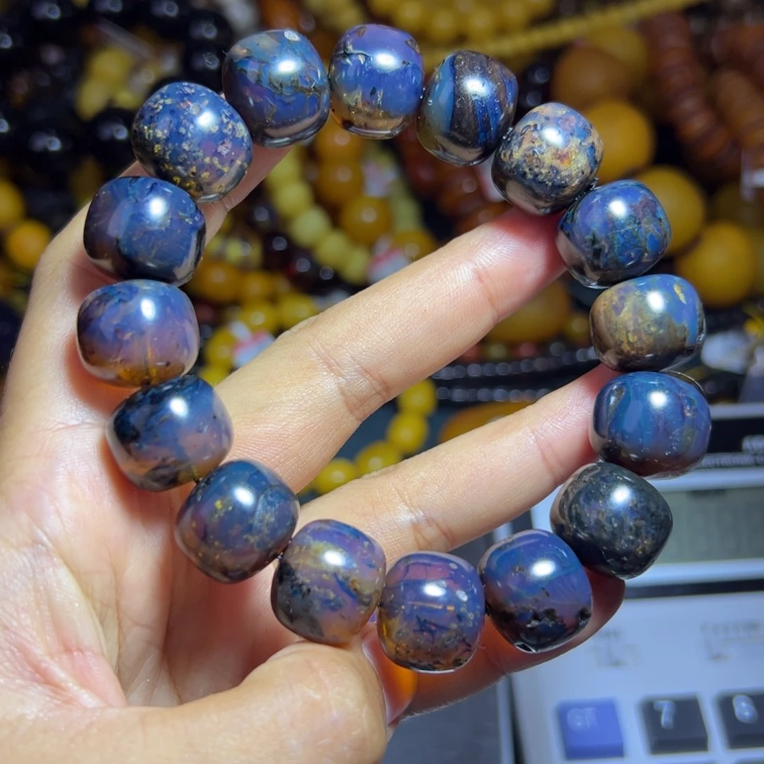 未镶嵌琥珀珠宝奇石278