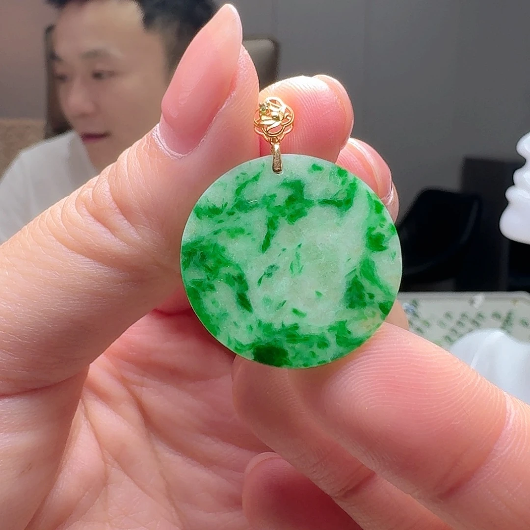 翡翠18K金镶嵌吊坠(不含链)天然