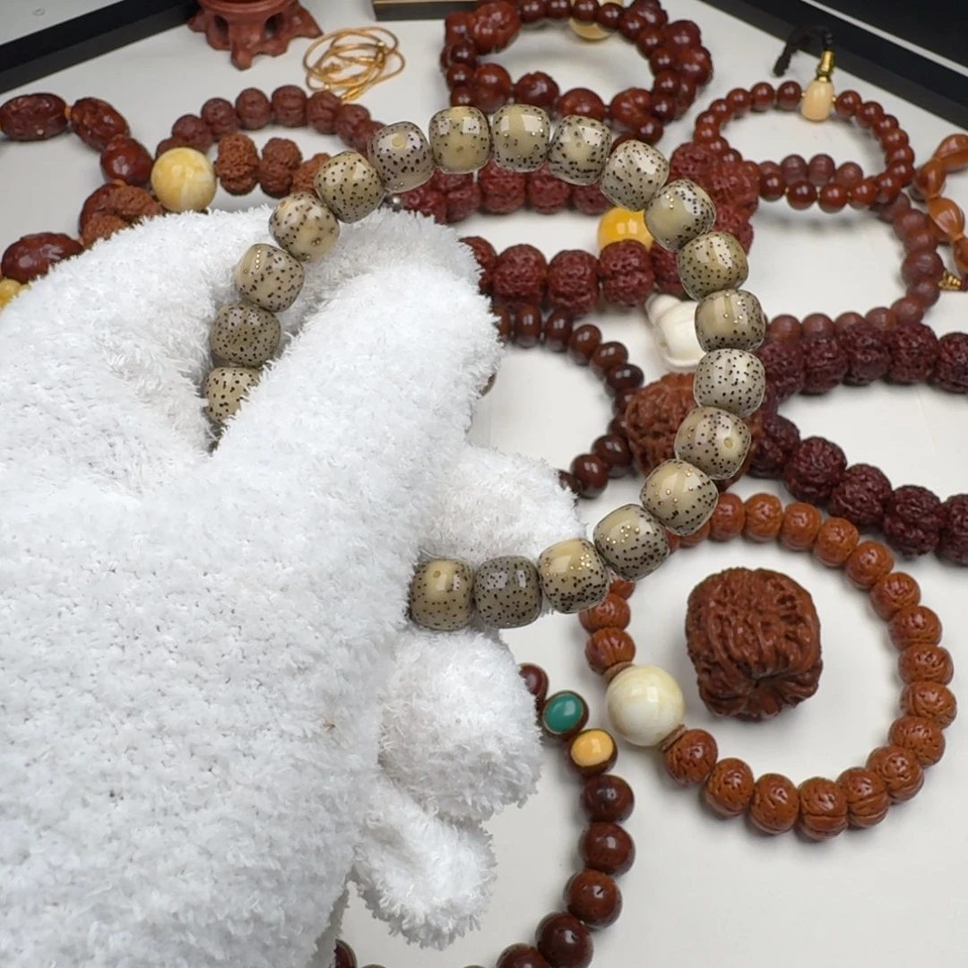 星月菩提吊坠星月菩提手串