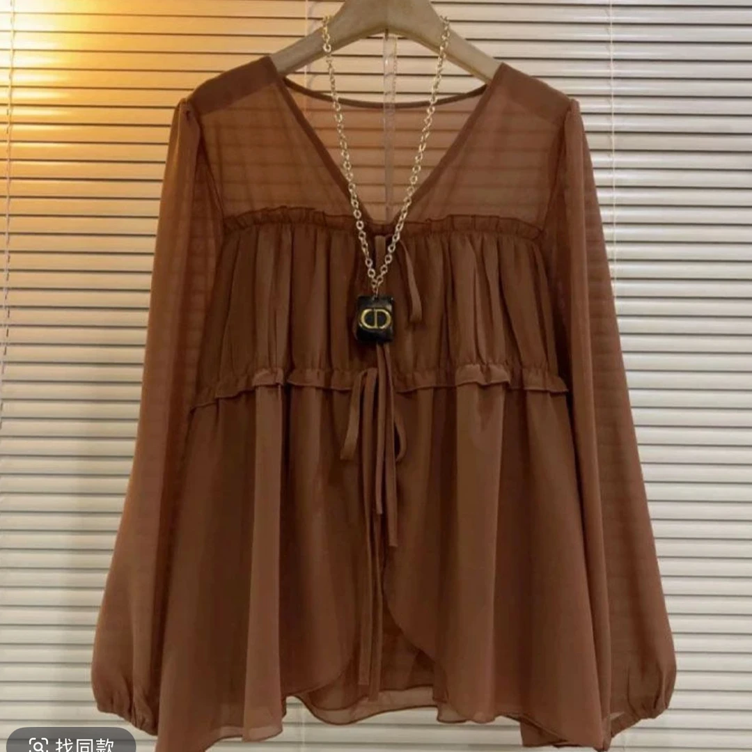 法式不规则V领显瘦雪纺衫新款遮肉上衣依都696