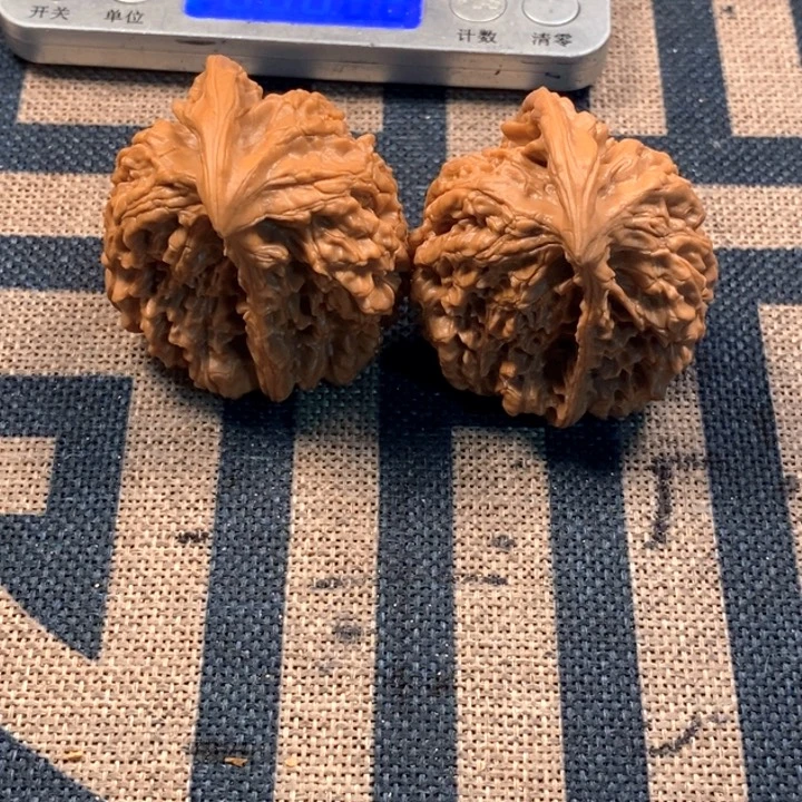 文玩核桃吊坠全品座山雕
