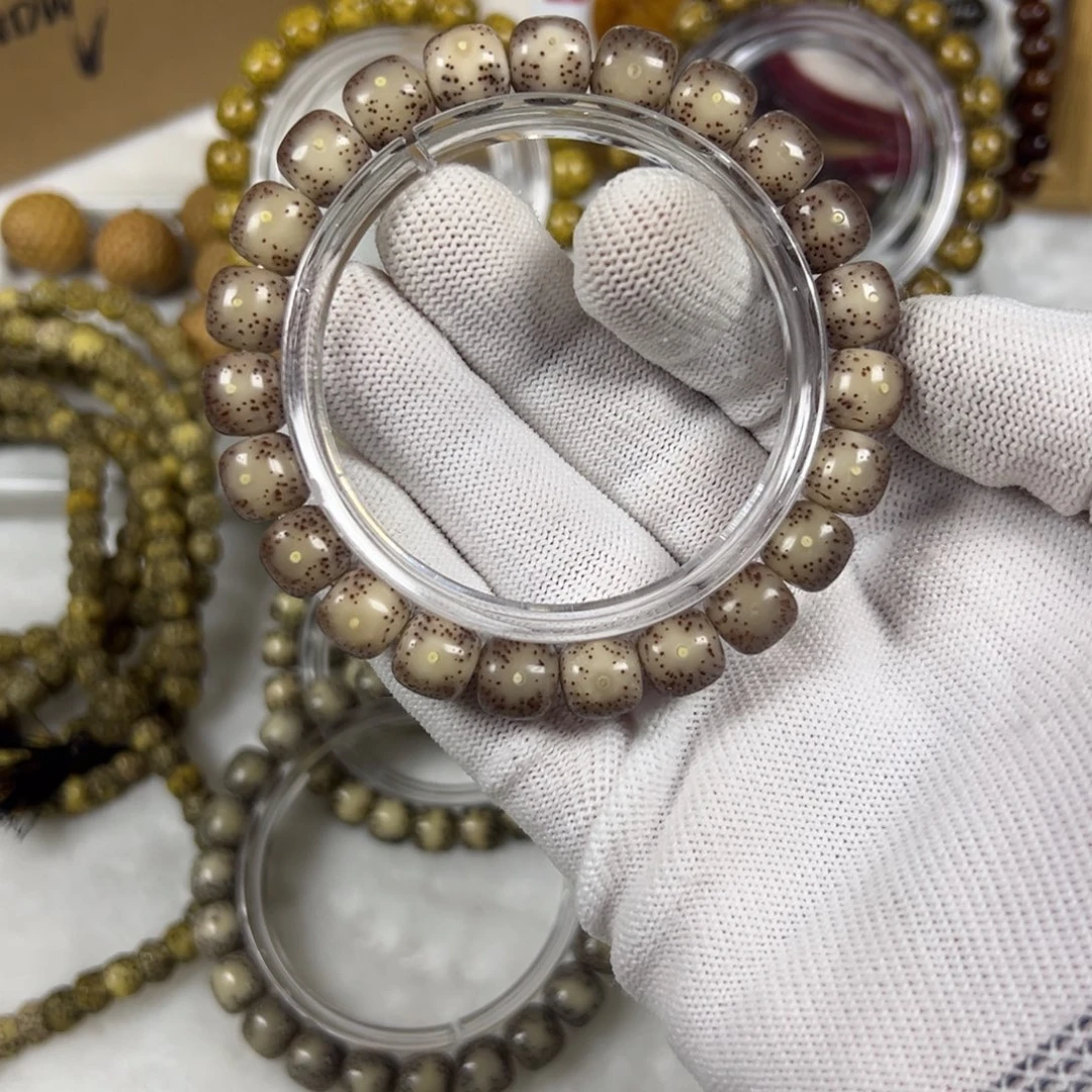 …***星月菩提手串卡10糯冰