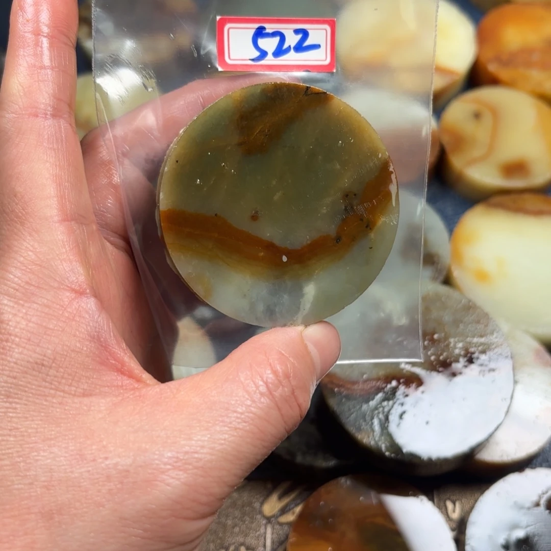 福***家蛇纹石玉未镶嵌珠宝半成品