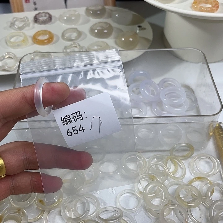 未镶嵌戒指玛瑙/玉髓654