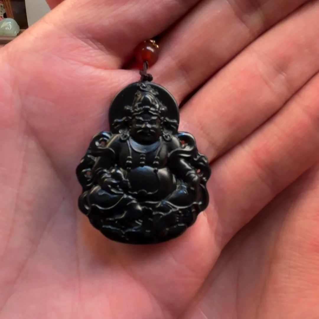 和田玉颈饰未镶嵌?****