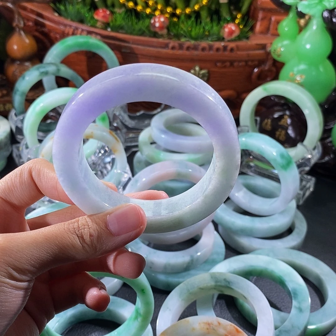 未镶嵌57定制翡翠祥*