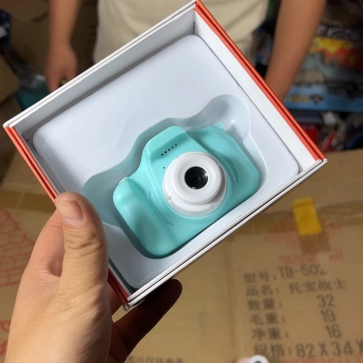 胶制蓝色可爱相机